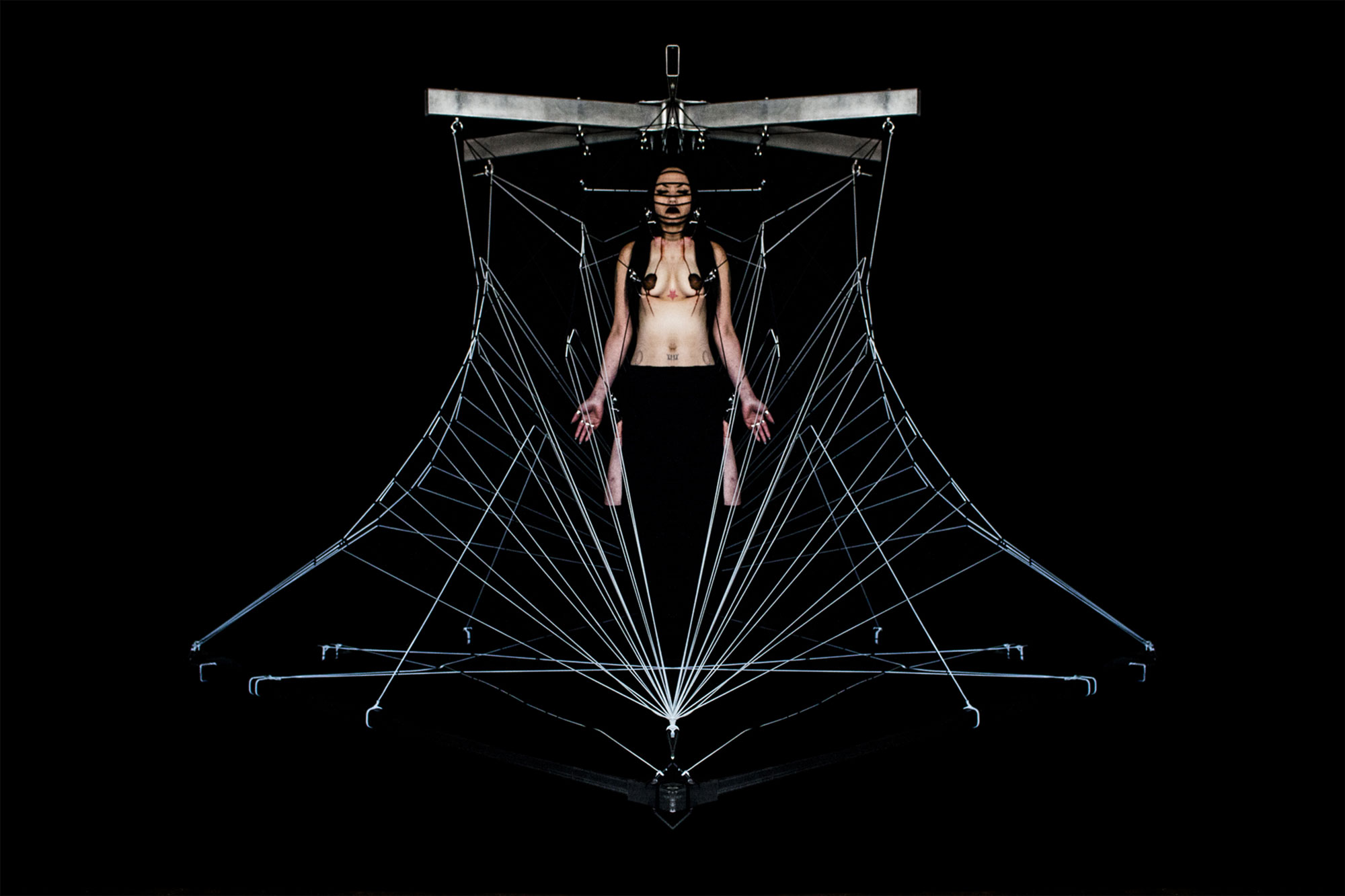 Tether body suspension photo