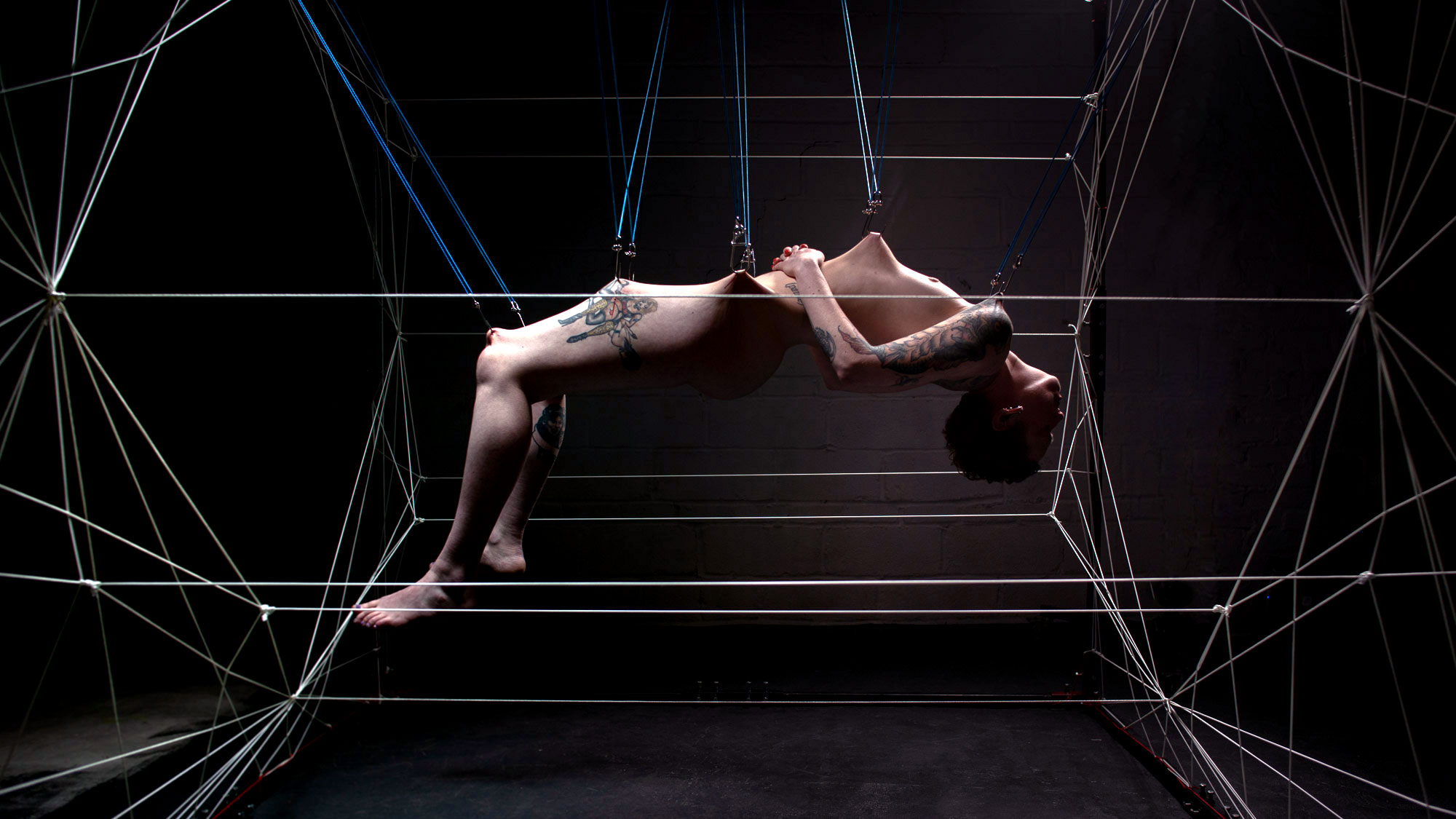 Transit body suspension photo